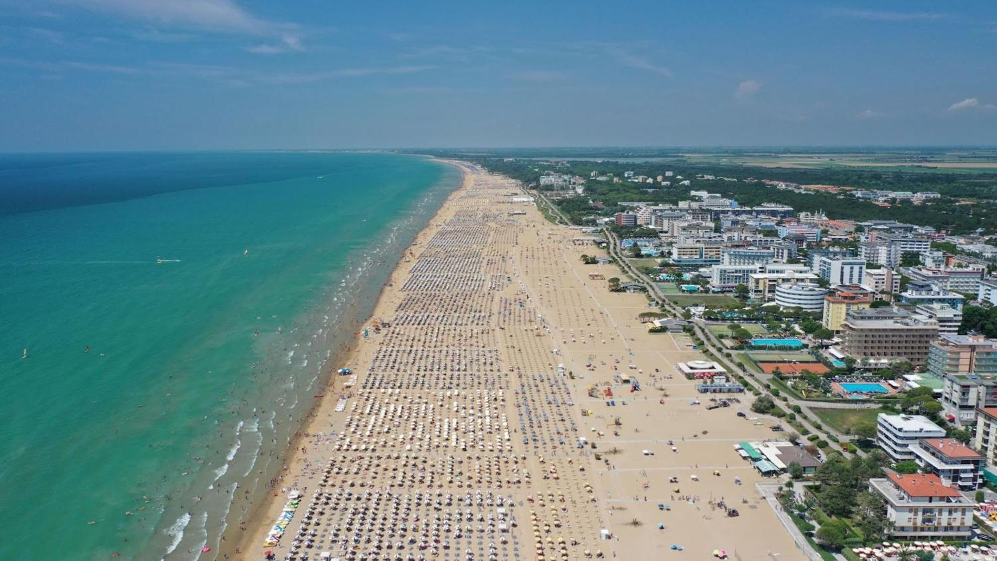 Homely 1 Bedroom Flat With Side Sea View * Bibione